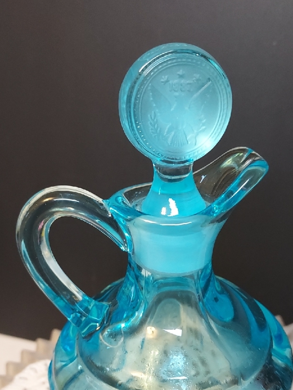 Vintage Fostoria Blue Glass Cruet With Stopper 1960s - Picture 2 of 10
